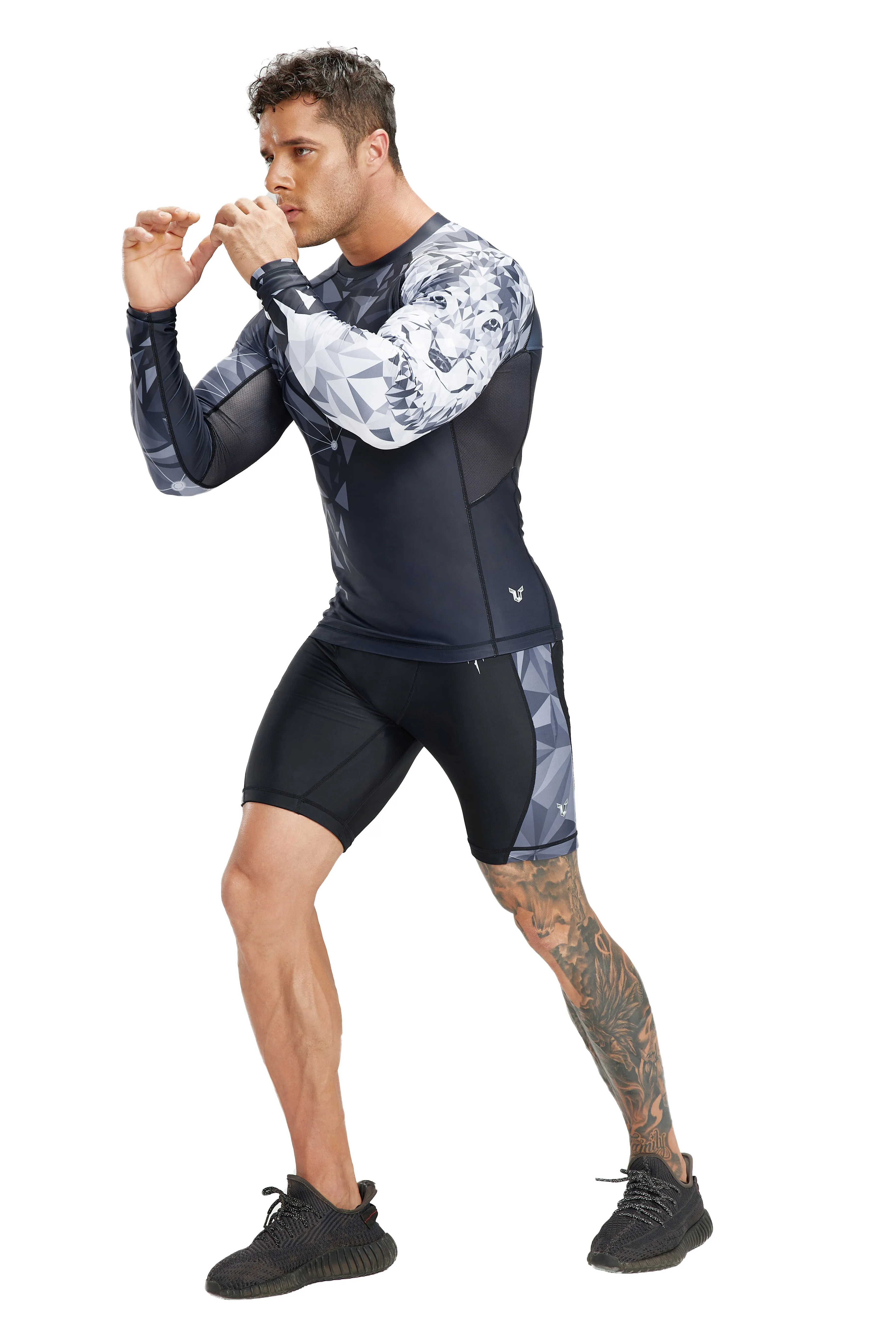 Geometric Beast UPF50  Long Sleeve Rashguard for Men - Wolf Style