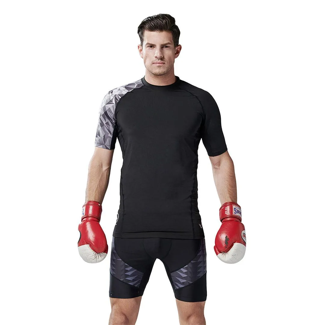 Land-to-Water UPF50  Short Sleeve Black Rash Guard - Lion Style